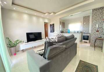 Apartamento com 2 dormitórios à venda, 72 m² por r$ 295.000,00 - ouro verde - rio das ostras/rj