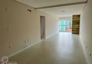 Apartamento com 2 quartos para alugar na rua governador jorge lacerda, 101, centro, jaraguá do sul, 81 m2 por r$ 2.600