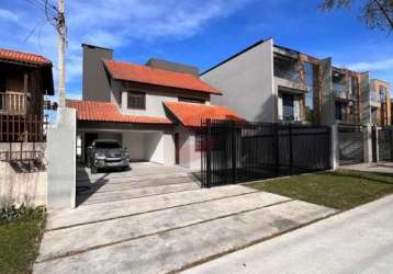 Casa com 4 quartos à venda na rua jacarezinho, 776, pineville, pinhais, 180 m2 por r$ 1.500.000