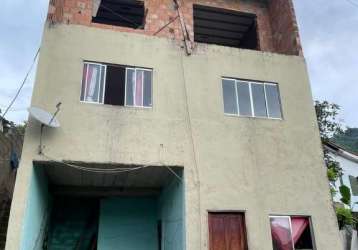 Casa à venda na rua ouro, 118, morro santana, mariana por r$ 320.000