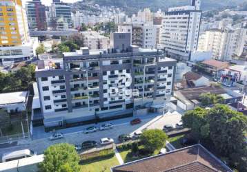 Apartamento à venda no bairro trindade - florianópolis/sc
