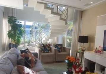 Casa com 3 quartos à venda na rua abílio costa, 56, córrego grande, florianópolis, 204 m2 por r$ 2.200.000