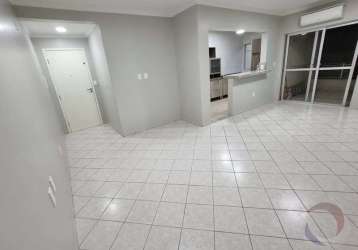 Apartamento com 3 quartos à venda na rua prefeito tolentino de carvalho, 160, balneário, florianópolis, 85 m2 por r$ 500.000