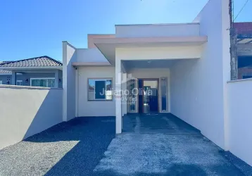 Casa á venda á 250m do mar - barra do saí