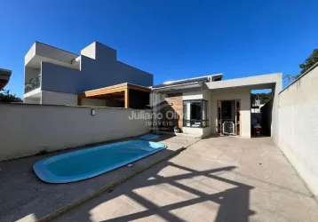 Casa com piscina à 400m do mar - barra do sai