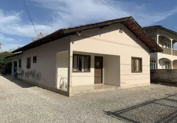Casa à venda, 3 quartos, 2 vagas, guarani - brusque/sc
