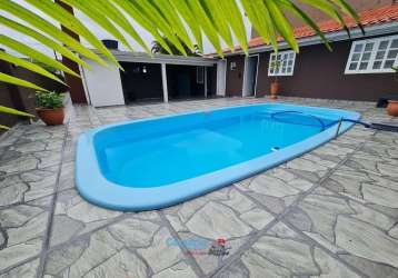 Casa com piscina a venda em shangri-lá
