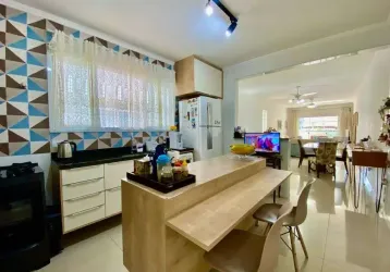 Casa 3 quartos em ponta da praia - santos - sp