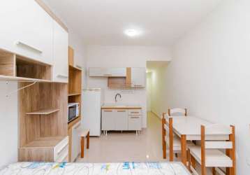 Apartamento com 1 quarto para alugar na rua aristides teixeira, 135, centro cívico, curitiba, 21 m2 por r$ 1.450