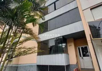 Apartamento de 2 dormitórios, sala de estar, banheiro social, cozinha, dependênc