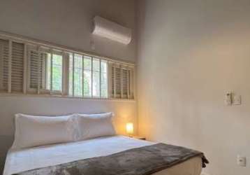 Apartamento com 2 quartos para alugar em jurerê, florianópolis  por r$ 3.200