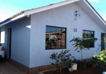 Casa com 3 quartos à venda na rua das laranjeiras, 150, são cristóvão, guarapuava por r$ 350.000