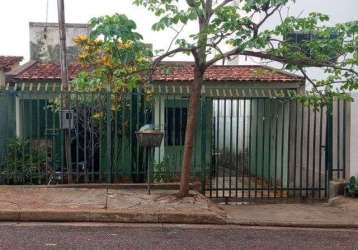Casa com 2 quartos à venda na rua luis de caio pinheiro, 1, quilombo, cuiabá, 200 m2 por r$ 500.000