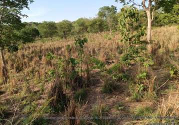 Sitio de 44 hectares 35 km de cuiabá mt, na região da vila do aguaçú no distrito