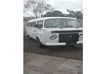 VOLKSWAGEN KOMBI