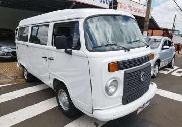 VOLKSWAGEN KOMBI