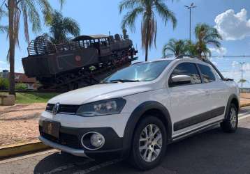 VW - Volkswagen Saveiro Cross 1.6 16v C.D. Branca 2021 - Campo Grande