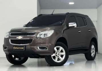 GM Trailblazer LTZ chega com motor V6 ou 2.8 Diesel