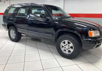 Comprar Suv Chevrolet Blazer 4.3 V6 12v 4P Dlx Prata 2000 em