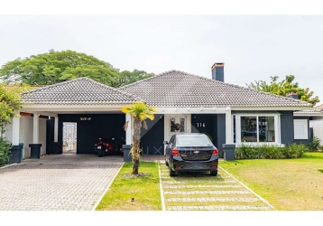 Casas à venda na Avenida Juca Batista em Porto Alegre