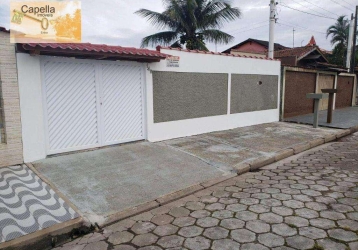 Casa no Balneário Gaivota em Itanhaém, São Paulo, 1,6 km do mar, em rua  calçada. R$ 250.000,00 