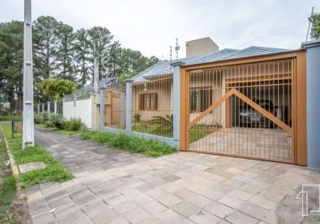 Casas à venda na Rua Padre Cristóvão de Mendonza - Cristo Rei, São Leopoldo  - RS