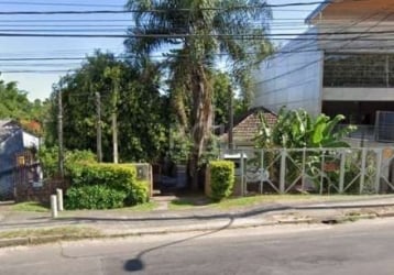 Casas à venda na Avenida Juca Batista - Hípica, Porto Alegre - RS