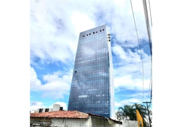 Prédios na Rua Doutor Lauro Pinto em Natal | Chaves na Mão Prédios na Rua Doutor Lauro Pinto em Natal | Chaves na Mão