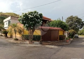 Casa com 2 dormitórios e 2 vagas no Jardim Orly – R$360.000,00