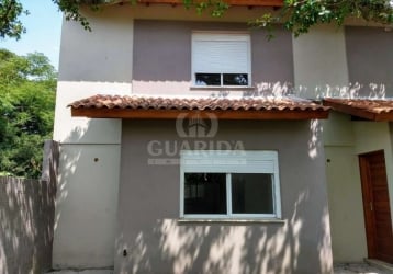 Casa de Condomínio na Rua Santa Mônica, 404, Ponta Grossa em Porto Alegre,  por R$ 205.000 - Viva Real