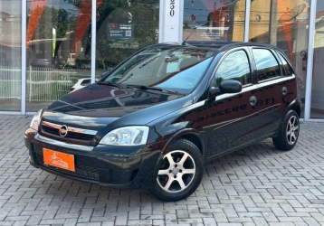 Chevrolet Corsa 1.4 Hatchback Maxx 8v 4p à venda em Jundiaí - SP