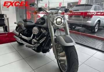 Suzuki Intruder em São José Dos Pinhais