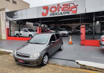 CHEVROLET - CORSA - 2010/2011 - Preta - R$ 31.900,00 - Francar