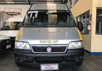 Van 9 lugares sales olx