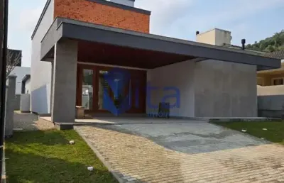 Casa com 4 quartos à venda na rua leonel pereira, 2033, cachoeira do bom jesus, florianópolis por r$ 1.950.000
