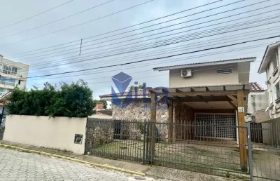 Casa com 3 quartos à venda na rua da alegria, cachoeira do bom jesus, florianópolis por r$ 2.200.000