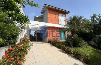 Casa com 4 quartos à venda na rua da quaresmeira roxa, 262, cachoeira do bom jesus, florianópolis por r$ 1.950.000