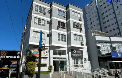 Sala comercial com 1 sala para alugar na rua coronel pedro demoro, 1967, estreito, florianópolis, 52 m2 por r$ 1.200