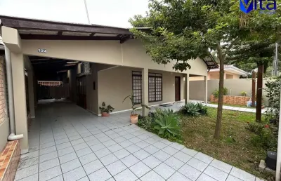 Casa com 4 quartos à venda na rua acary margarida, canasvieiras, florianópolis por r$ 1.380.000