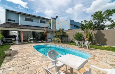 Aconchegante casa com três suítes a venda no barreirinha