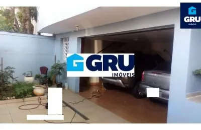 Casa com 3 quartos à venda no Jardim Maia, Guarulhos 