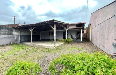 Casa 2 quartos com amplo terreno coroados guaratuba