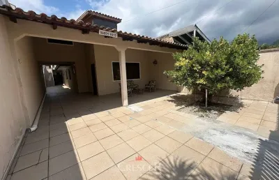 Casa com 3 quartos à venda na Rua Doutor José Pinto Rebello Júnior, 90, Caiobá, Matinhos