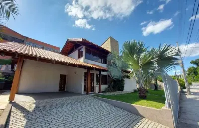 Casa com 4 quartos à venda na rua tóquio, 383, velha, blumenau, 280 m2 por r$ 2.150.000