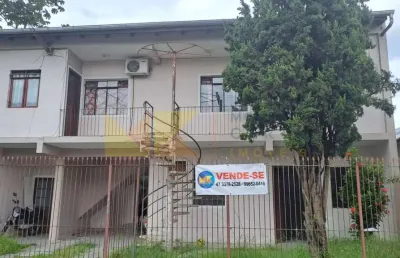 Casa com 6 quartos à venda na vivente schaffer, 632, valparaíso, blumenau, 200 m2 por r$ 900.000