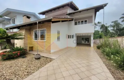 Casa com 4 quartos à venda na rua arthur schreiber, 369, velha, blumenau, 279 m2 por r$ 1.500.000