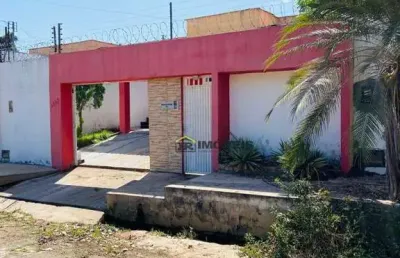 Casa residencial- disponível para venda- porto do centro