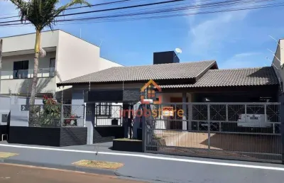 Casa espaçosa com 3 dormitórios à venda no bairro mediterrâneo - 252 m² por r$ 1.690.000 - londrina/pr