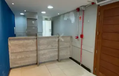 Sala comercial para alugar na rua uruguai, 300, centro histórico, porto alegre por r$ 11.000