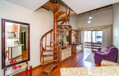 Casa com 2 quartos para alugar na rua dona augusta, 37, menino deus, porto alegre por r$ 10.000